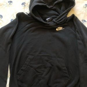 Nike women’s black hoodie size XS